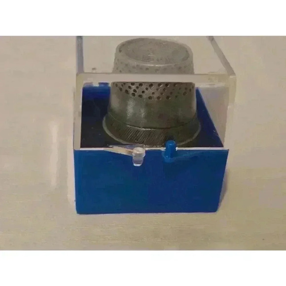 Blue Angels Thimble Silver - Picture 3 of 4